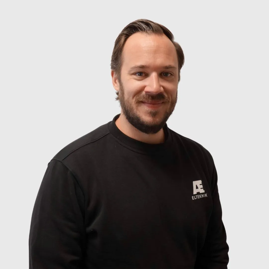 Emil Hallstener, Verksamhetsansvarig på AE Elteknik – auktoriserad elektriker i Stockholm