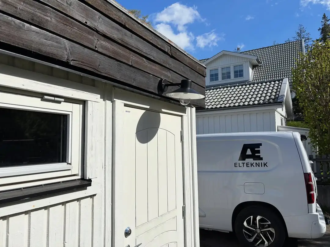 AE Elteknik vid en villa